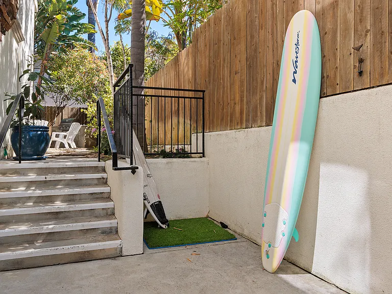 Entry way