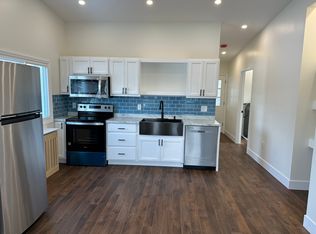 53 Sand Creek Rd #3, Albany, NY 12205