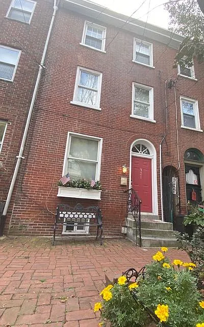921 E Moyamensing Ave photo 1