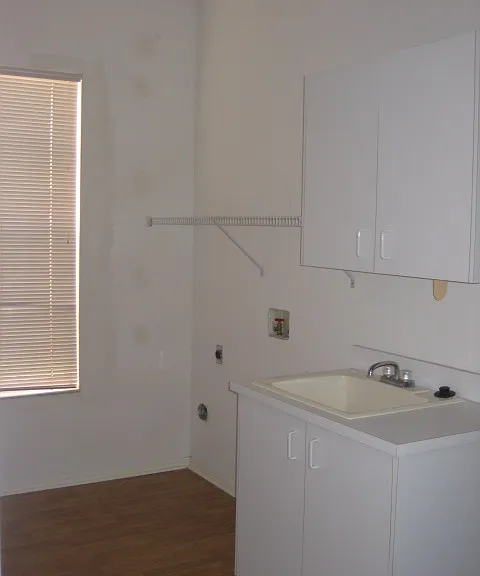 1684 Arabian Ln — Photo 9