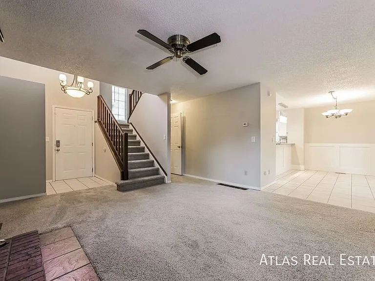 11513 Wray Ct — Photo 3