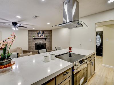 5524 King Dr, The Colony, TX, 75056