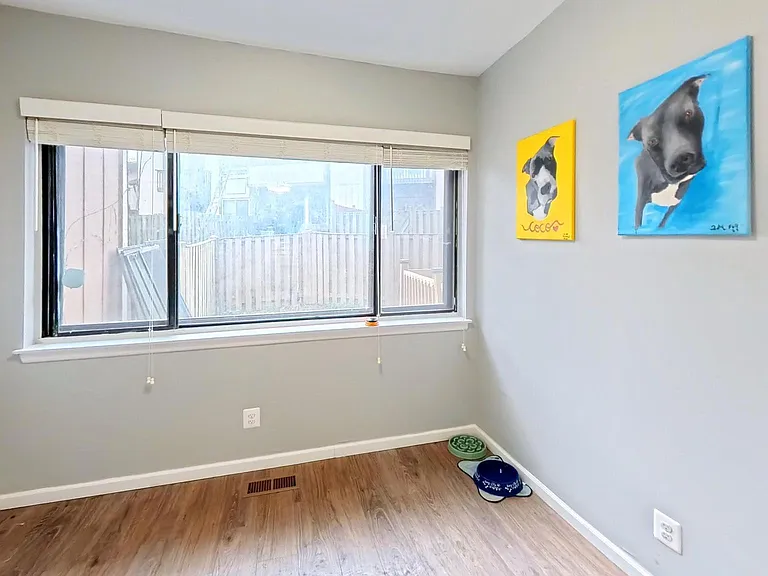 18428 Point Seneca Pl — Photo 22