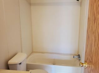 113 Creekside Dr #3, Tyrone, PA 16686