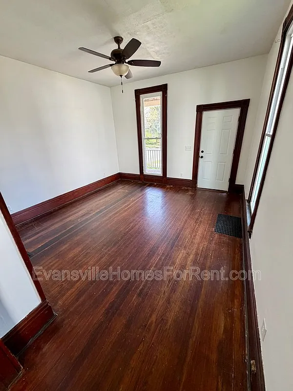 1 bed, 1.0 bath, 800 sqft, $800 — Photo 3