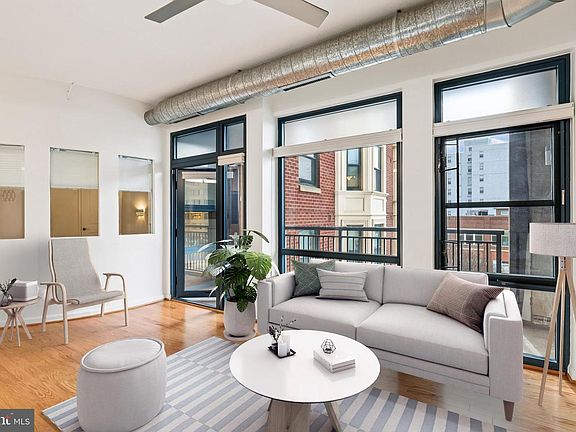 4th image of 1390 Kenyon St NW #416