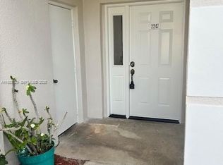2247 SE 27th Dr #105-D, Homestead, FL 33035