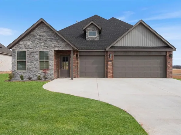 7010 SW Orange Ave, Bentonville, AR 72713