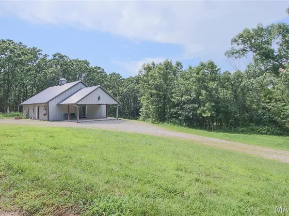 800 Brand Rd, Bourbon, MO 65441