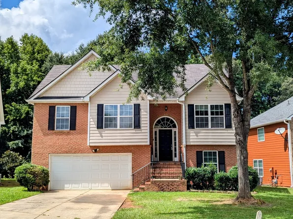 2309 Pineview Trl, Ellenwood, GA 30294