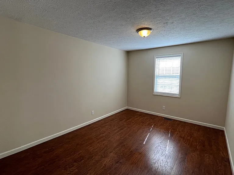 6104 Ball Rd — Photo 10