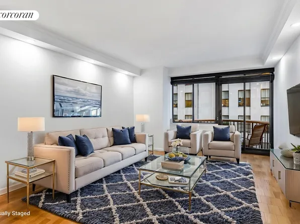 45 East 25th Street image 1 of 9