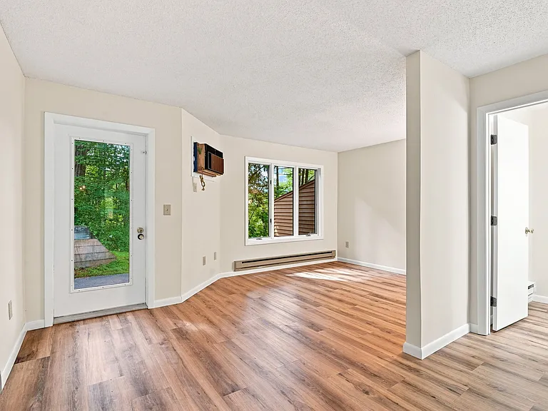 44 Tolland Ave #20 — Photo 11