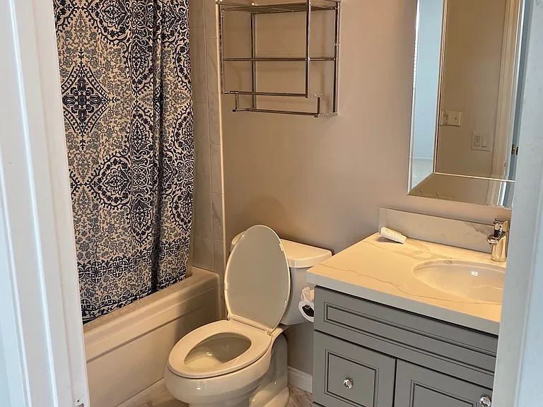 1528 Grand Ave #1 — Photo 11