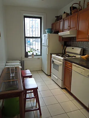 Rented by Marjorie Thompson, LREB | media 15