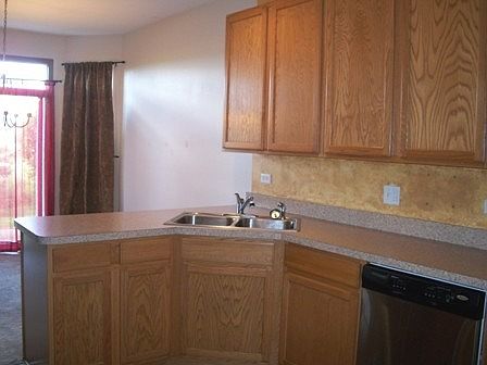 5th image of 6793 Slate Dr