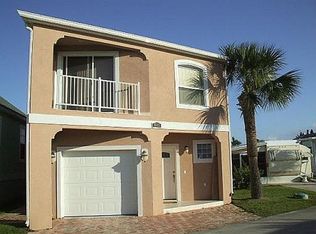 667 Nettles Blvd, Jensen Beach, FL 34957