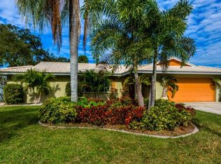 2511 Cardwell Way, Sarasota, FL 34231