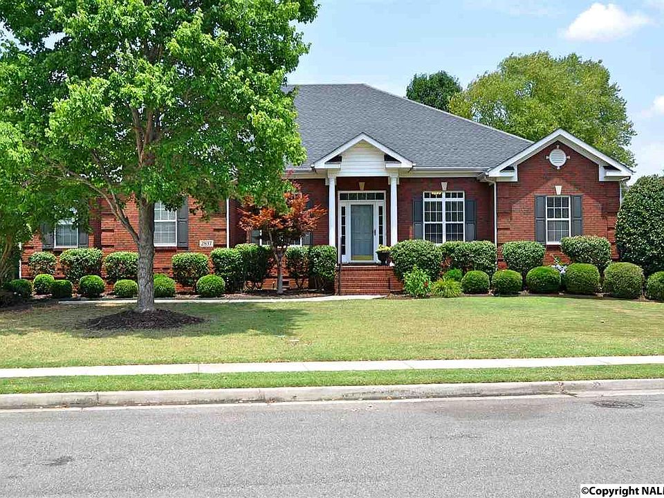 1st image of 2837 Winterberry Way SE