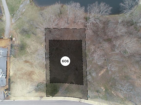 3rd image of 8221 Jolene Dr Lot 606
