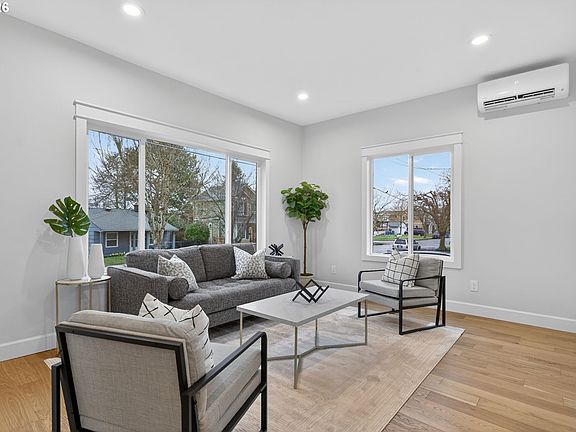 4th image of 702 NE Rosa Parks Way