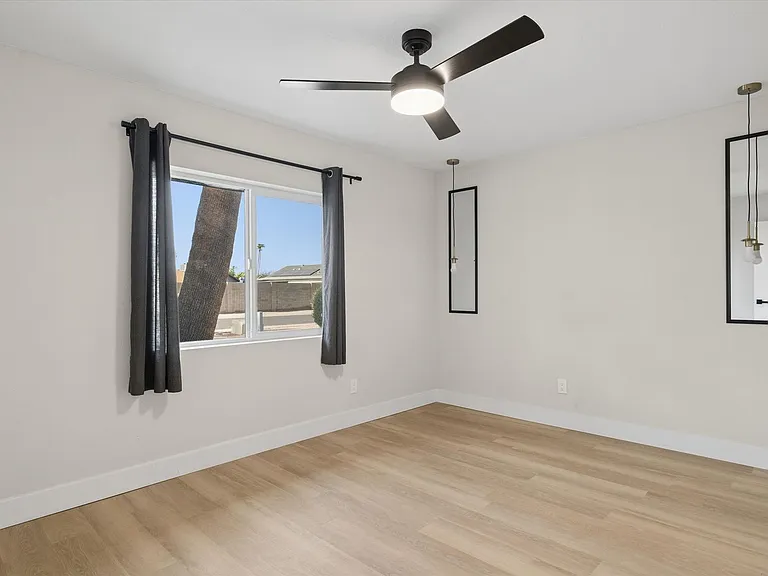 5117 East Dr — Photo 9