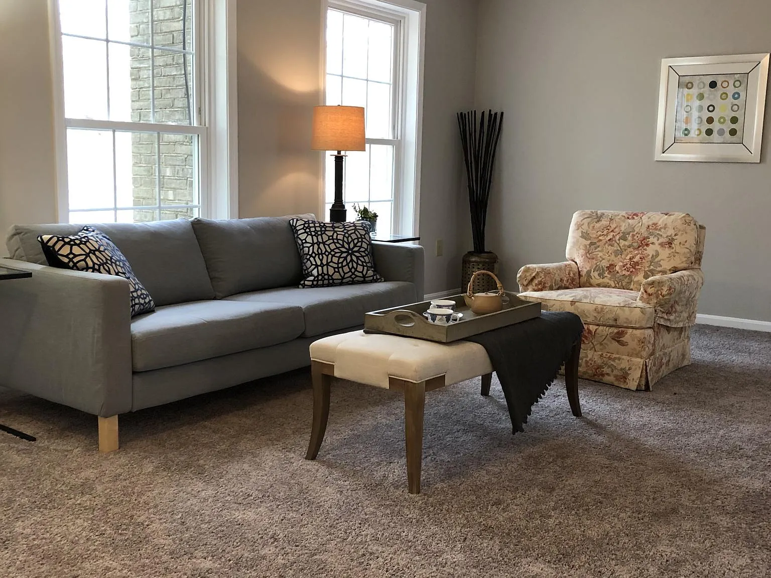 3 bed, 1912 sqft, $3,200 — Photo 2