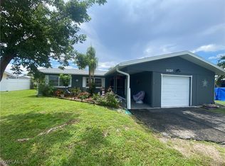 1020 NE Pine Island Ln, Cape Coral, FL 33909