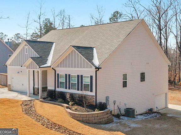 2nd image of 252 Masters Way