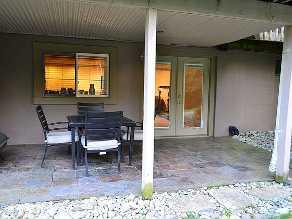 4th image of 7352 Cascade Dr
