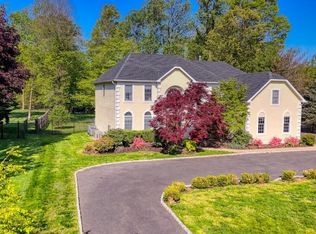18 Downingtown Ct, Warren, NJ 07059