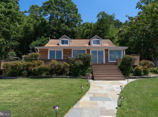 9100 Riverside Dr, Fort Washington, MD 20744