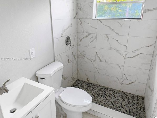 miami-florida-343577321 picture