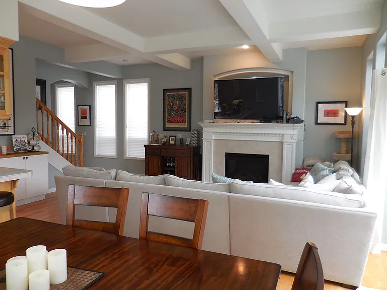 4903 NW Zinnia Pl #1 — Photo 4