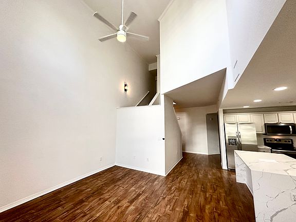 5th image of 5230 W Kennedy Blvd