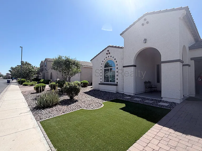 4123 E Zion Pl — Photo 7