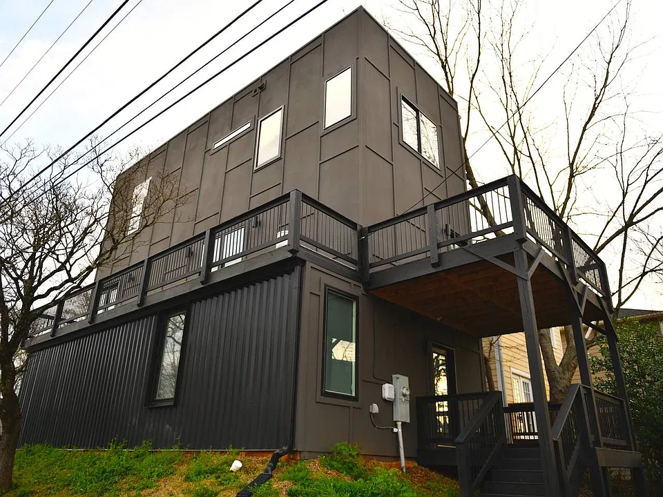 347 Mary St SW