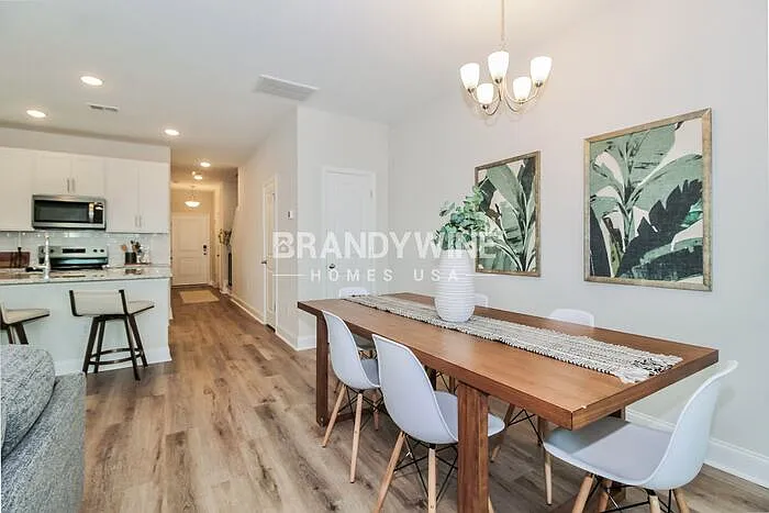 1124 Wildflower Dr — Photo 7