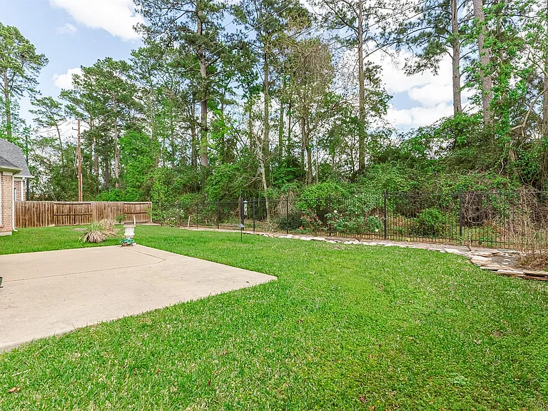 3007 Smokey Hollow Dr — Photo 24