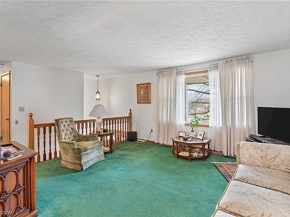 5th image of 2892 Chadwick St NW