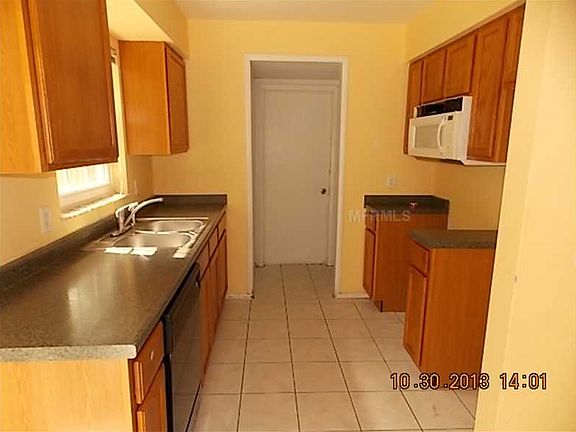 5th image of 360 W Gardenia Dr