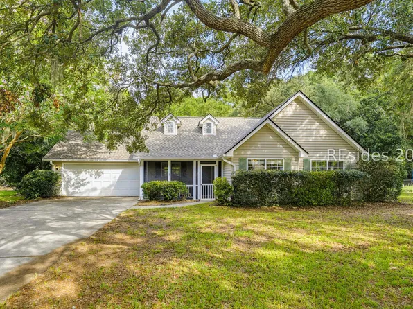 27 Telfair Dr, Beaufort, SC 29907