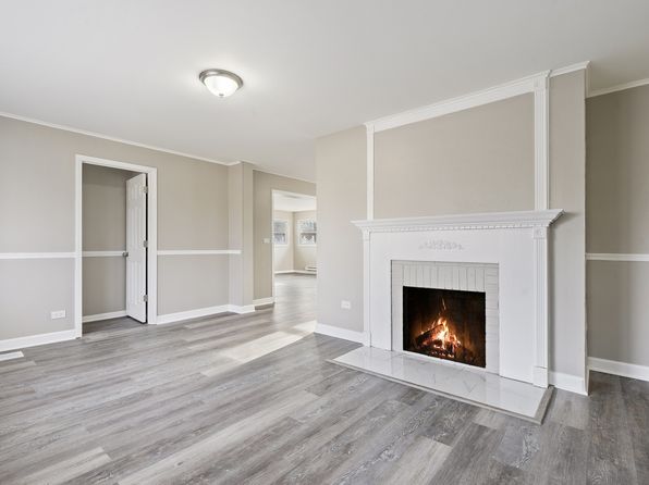 257 Sauk Trl, Park Forest, IL 60466