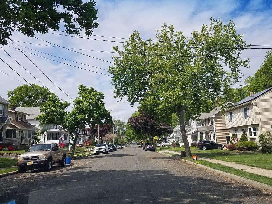2nd image of 236 Locust Ave