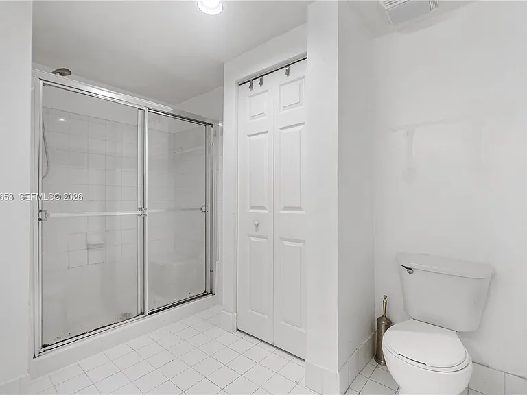 17145 N Bay Rd #4311 — Photo 23
