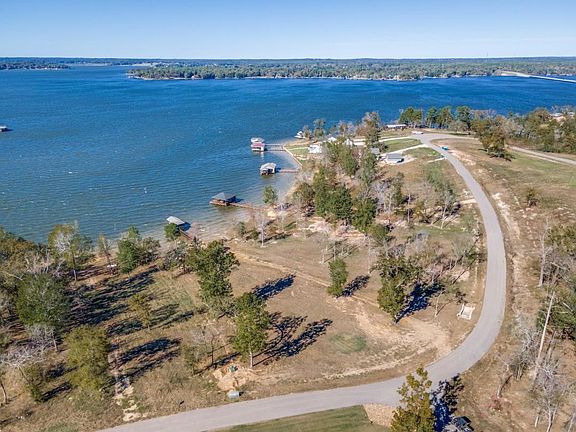 5th image of Waterside Ln