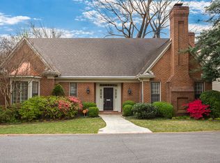 694 Clanlo Dr, Memphis, TN 38104