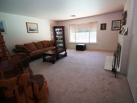 4th image of 1909 65th Ave