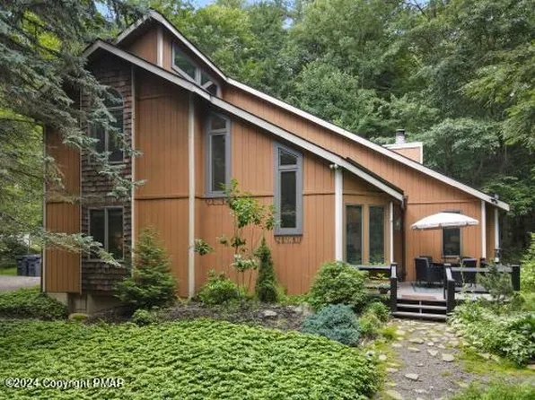 1243 Old Farm Rd, Blakeslee, PA 18610