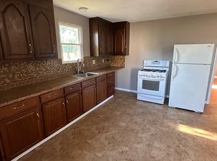 187 Whiting St APT D, New Britain, CT 06051